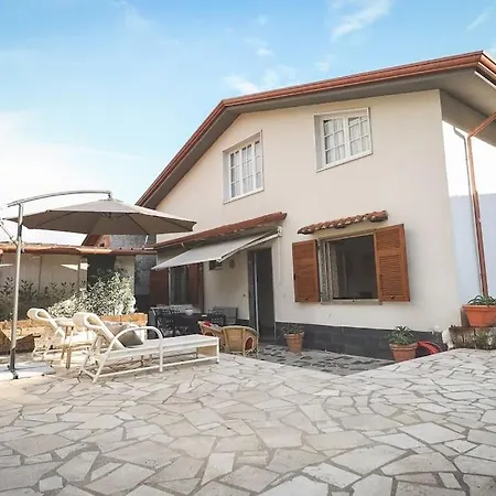 Holiday home Angela Marble House Carrara